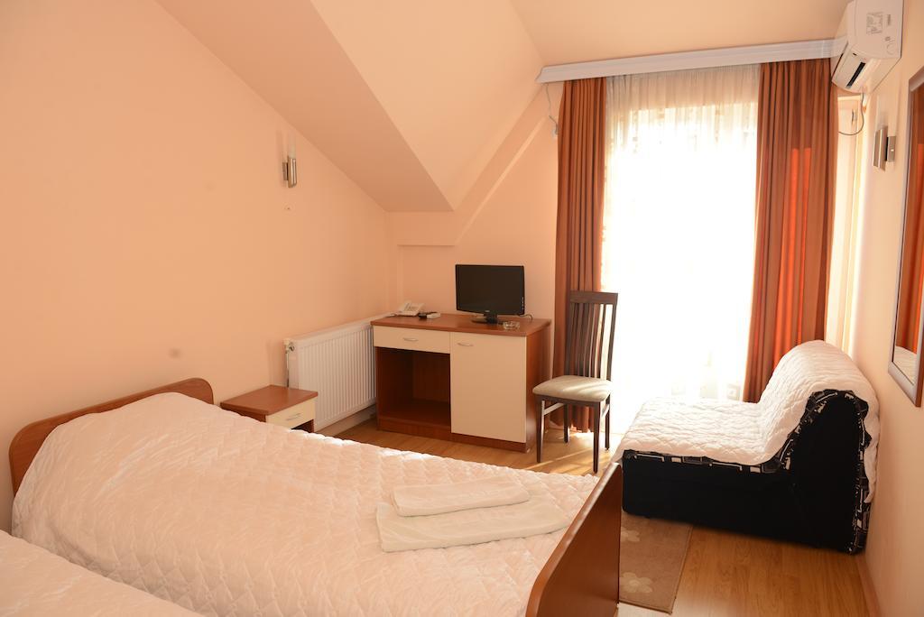 Harmony Hotel Kumanovo Exterior photo